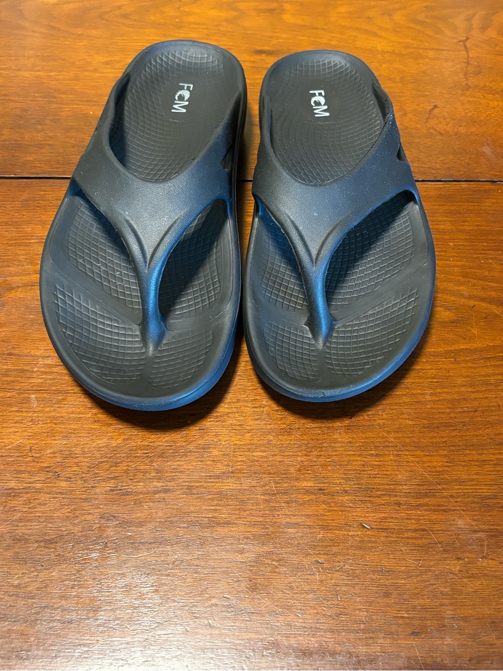 Island Surf Company FCM Women’s Black/Cushioned Flip Flops US 8 EU 39